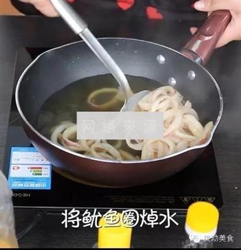 香酥鱿鱼圈怎么做，香酥鱿鱼圈怎么做好吃，香酥鱿鱼圈做法