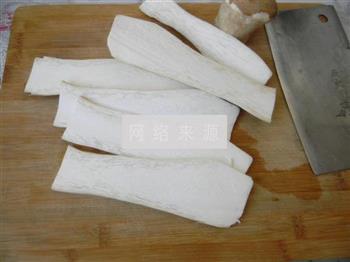 杏鲍菇红肠卷怎么做，杏鲍菇红肠卷怎么做好吃，杏鲍菇红肠卷做法