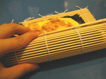 海苔蛋糕寿司卷怎么做，海苔蛋糕寿司卷怎么做好吃，海苔蛋糕寿司卷做法