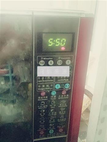 微波炉版芝士焗土豆怎么做，微波炉版芝士焗土豆怎么做好吃，微波炉版芝士焗土豆做法