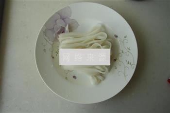 自制秦镇米皮怎么做，自制秦镇米皮怎么做好吃，自制秦镇米皮做法