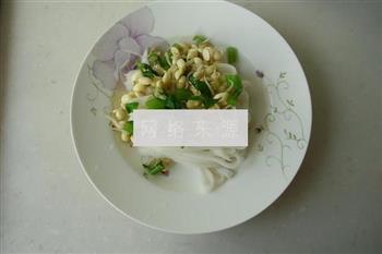 自制秦镇米皮怎么做，自制秦镇米皮怎么做好吃，自制秦镇米皮做法