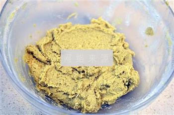 荞麦鲜花饼怎么做，荞麦鲜花饼怎么做好吃，荞麦鲜花饼做法