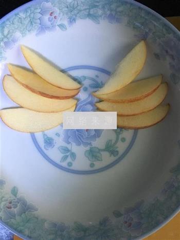 小螃蟹苹果怎么做，小螃蟹苹果怎么做好吃，小螃蟹苹果做法