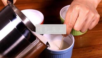 水果双皮奶怎么做，水果双皮奶怎么做好吃，水果双皮奶做法