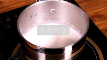 水果双皮奶怎么做，水果双皮奶怎么做好吃，水果双皮奶做法