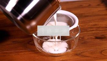水果双皮奶怎么做，水果双皮奶怎么做好吃，水果双皮奶做法
