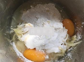 鸡蛋土豆饼怎么做，鸡蛋土豆饼怎么做好吃，鸡蛋土豆饼做法