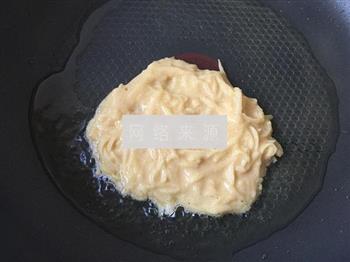 鸡蛋土豆饼怎么做，鸡蛋土豆饼怎么做好吃，鸡蛋土豆饼做法
