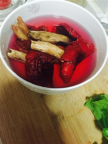 红菇山药排骨汤怎么做，红菇山药排骨汤怎么做好吃，红菇山药排骨汤做法