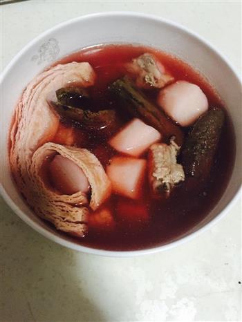 红菇山药排骨汤怎么做，红菇山药排骨汤怎么做好吃，红菇山药排骨汤做法