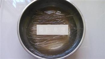 街头人气小吃酸辣粉怎么做，街头人气小吃酸辣粉怎么做好吃，街头人气小吃酸辣粉做法