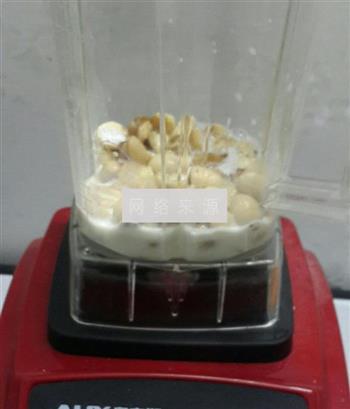 桂花奶香莲子糕怎么做，桂花奶香莲子糕怎么做好吃，桂花奶香莲子糕做法