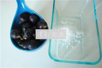 黑加仑冰粉怎么做，黑加仑冰粉怎么做好吃，黑加仑冰粉做法