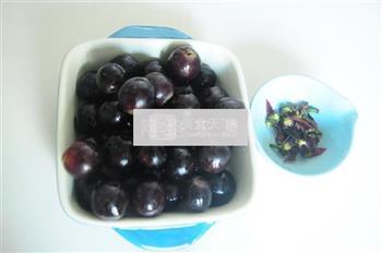 黑加仑冰粉怎么做，黑加仑冰粉怎么做好吃，黑加仑冰粉做法