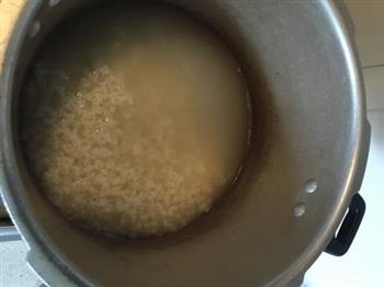 原汤牛肉粥怎么做，原汤牛肉粥怎么做好吃，原汤牛肉粥做法