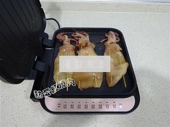 铁板鱿鱼怎么做，铁板鱿鱼怎么做好吃，铁板鱿鱼做法