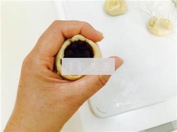 麻薯豆沙蛋黄酥怎么做，麻薯豆沙蛋黄酥怎么做好吃，麻薯豆沙蛋黄酥做法