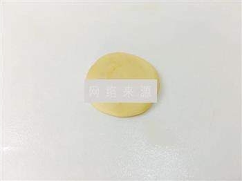 麻薯豆沙蛋黄酥怎么做，麻薯豆沙蛋黄酥怎么做好吃，麻薯豆沙蛋黄酥做法