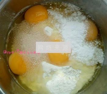 黑芝麻沙琪玛怎么做，黑芝麻沙琪玛怎么做好吃，黑芝麻沙琪玛做法