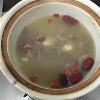 西洋参猪心汤怎么做，西洋参猪心汤怎么做好吃，西洋参猪心汤做法