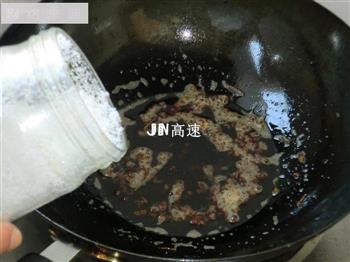 麻辣小酥鱼怎么做，麻辣小酥鱼怎么做好吃，麻辣小酥鱼做法
