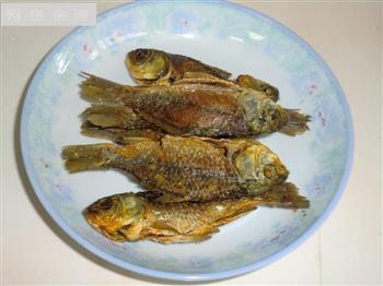 麻辣小酥鱼怎么做，麻辣小酥鱼怎么做好吃，麻辣小酥鱼做法