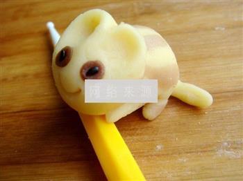 萌猫嬉鱼怎么做，萌猫嬉鱼怎么做好吃，萌猫嬉鱼做法