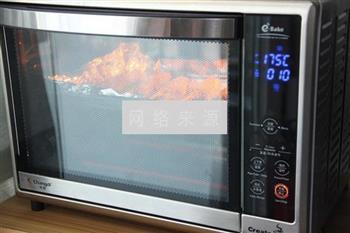 薯片香烤鸡柳怎么做，薯片香烤鸡柳怎么做好吃，薯片香烤鸡柳做法