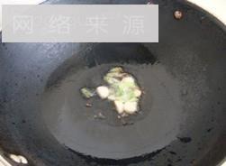 什锦炒南瓜面的猫耳朵怎么做，什锦炒南瓜面的猫耳朵怎么做好吃，什锦炒南瓜面的猫耳朵做法