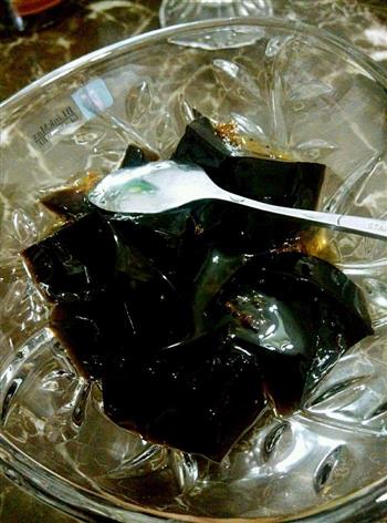 桂花蜜凉粉怎么做，桂花蜜凉粉怎么做好吃，桂花蜜凉粉做法