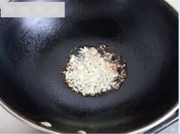 口蘑烧炸豆腐怎么做，口蘑烧炸豆腐怎么做好吃，口蘑烧炸豆腐做法