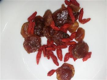 茶树菇排骨养生汤怎么做，茶树菇排骨养生汤怎么做好吃，茶树菇排骨养生汤做法