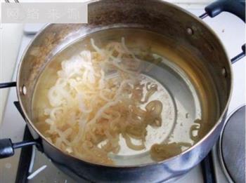 韭香豆芽拌海蜇丝怎么做，韭香豆芽拌海蜇丝怎么做好吃，韭香豆芽拌海蜇丝做法
