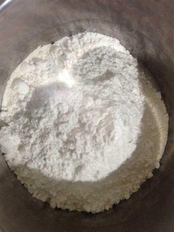 轻松自制快手筋道凉皮怎么做，轻松自制快手筋道凉皮怎么做好吃，轻松自制快手筋道凉皮做法
