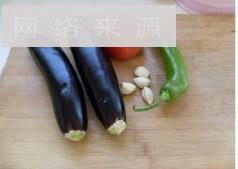 西红柿烧茄子怎么做，西红柿烧茄子怎么做好吃，西红柿烧茄子做法
