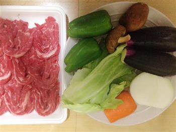 牛肉蔬菜馅儿春卷怎么做，牛肉蔬菜馅儿春卷怎么做好吃，牛肉蔬菜馅儿春卷做法