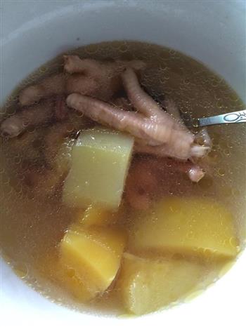 花生鸡脚煲木瓜怎么做，花生鸡脚煲木瓜怎么做好吃，花生鸡脚煲木瓜做法