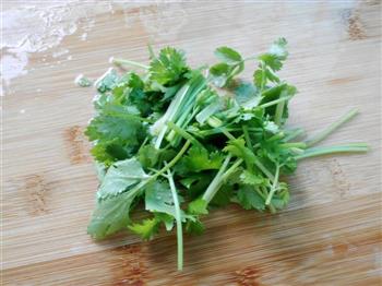 洋葱番茄羊肉汤怎么做，洋葱番茄羊肉汤怎么做好吃，洋葱番茄羊肉汤做法
