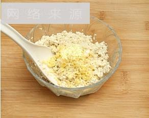 豆腐酿青椒怎么做，豆腐酿青椒怎么做好吃，豆腐酿青椒做法