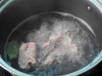 洋葱番茄羊肉汤怎么做，洋葱番茄羊肉汤怎么做好吃，洋葱番茄羊肉汤做法