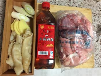 花胶猪骨汤怎么做，花胶猪骨汤怎么做好吃，花胶猪骨汤做法