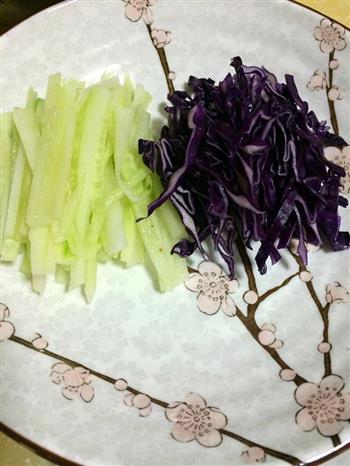 夏至来碗“凉皮”吧怎么做，夏至来碗“凉皮”吧怎么做好吃，夏至来碗“凉皮”吧做法