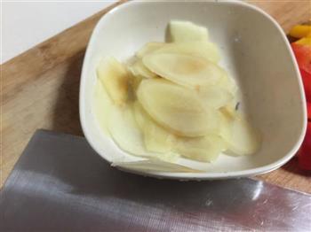 爽口暖胃泡姜片怎么做，爽口暖胃泡姜片怎么做好吃，爽口暖胃泡姜片做法