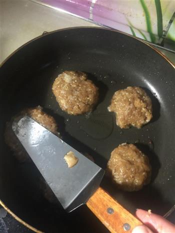 粽子糍粑怎么做，粽子糍粑怎么做好吃，粽子糍粑做法