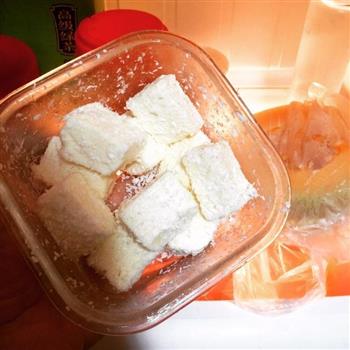 椰丝牛奶冻怎么做，椰丝牛奶冻怎么做好吃，椰丝牛奶冻做法