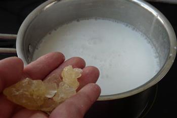 椰汁西米汤圆怎么做，椰汁西米汤圆怎么做好吃，椰汁西米汤圆做法