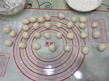 自制芝麻核桃汤圆怎么做，自制芝麻核桃汤圆怎么做好吃，自制芝麻核桃汤圆做法
