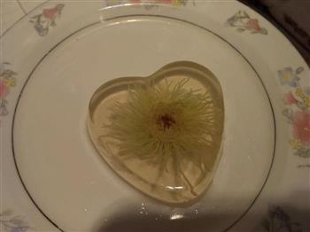 菊花水信玄饼怎么做，菊花水信玄饼怎么做好吃，菊花水信玄饼做法