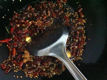 干煸龙虾怎么做，干煸龙虾怎么做好吃，干煸龙虾做法